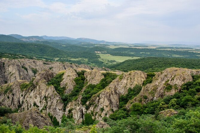 1 day hiking in Birtvisi Canyon from Tbilisi - Deda-tsikhe and Sheupovari fortress: the XI-century goal