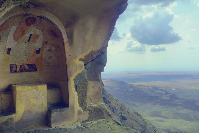 1-Day Trip to David Gareja Monastery with Rainbow Hills & Sighnaghi from Tbilisi - Why David Gareja and Signaghi fit into one tight day