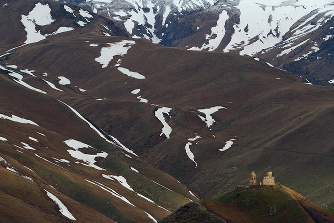 2-Day Private Tour to Kazbegi from Tbilisi - Private door-to-door ride from central Tbilisi