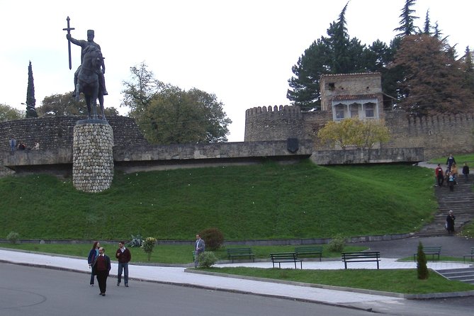 2-Day Private Wine Tour to Kakheti from Tbilisi - Food and pacing: how to make two days feel relaxed