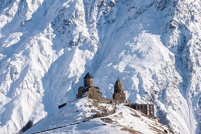 3 Days private tour in Georgia from Tbilisi - Stepantsminda and Gergeti Trinity Church: one of Georgia’s most dramatic church settings
