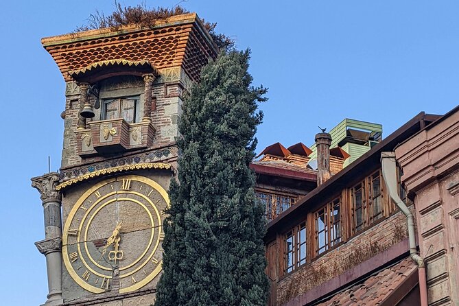 3-Hour Private Guided Walking Tour in Tbilisi - Metekhi Cathedral and the Vakhtang Gorgasali Statue: Old Town Views That Make Sense