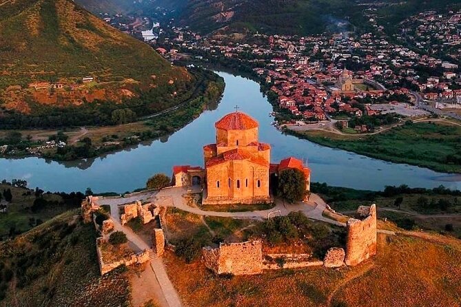 8-Day All About Georgia Tbilisi Guided Tour with Accommodation - Day 3: Mtskheta and Uplistsikhe, where the past is carved into stone