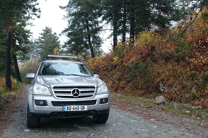 8-Day Jeep Tour Caucasus Raid from Tbilisi - Day 3: Ananuri, Jvari Pass at 2379 m, and Stepantsminda/Kazbegi