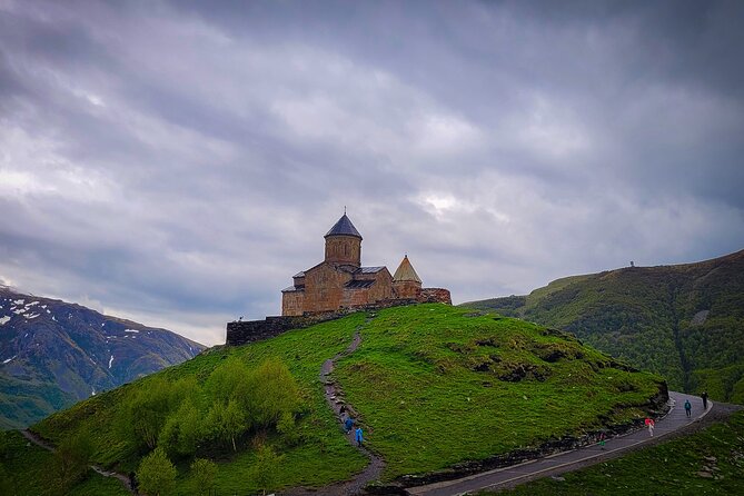 A day trip to Great Caucasian mountains - Ananuri Castle Ensemble: 17th-century forts and UNSECO status