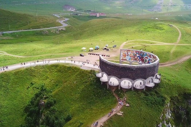 Adventure in Caucasus – Private Tour to Jinvali, Ananuri, Gudauri, Kazbegi - Ananuri Fortress Complex and the Aragvi Gorge Views