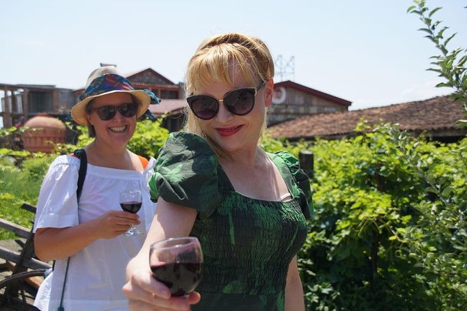 Adventure in Kakheti - Bodbe, Sighnaghi, wine tasting (Private Experience) - Bodbe Monastery of St. Nino: a free stop with strong atmosphere