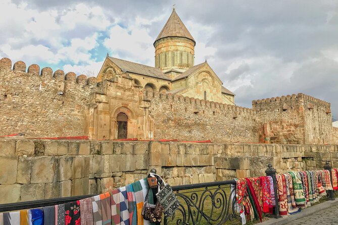 Ancient Mtskheta and Chronicle of Georgia half day tour - Stop 4: The Chronicles of Georgia Monument and Its 16 Pillars