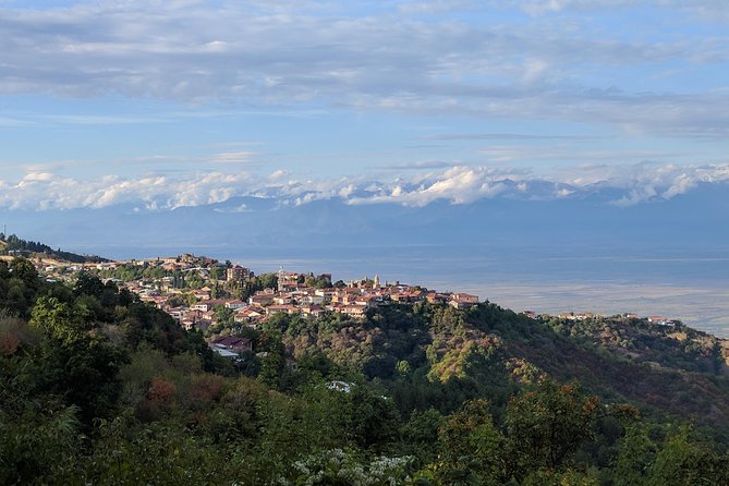Best of Georgia - 3 or 4 days private tour with transfers and guide - Day 4 in Signagi and Bodbe: walls, monastery calm, and fresh-baked bread