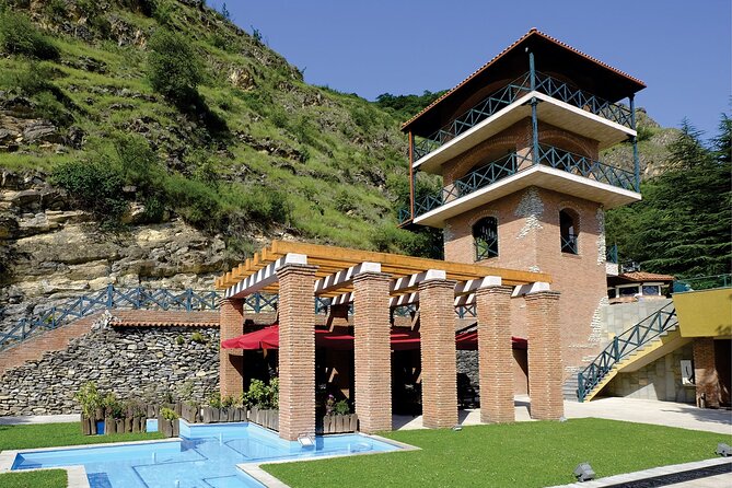 City of Love Sighnaghi, Kindzmarauli Corporation, Wine tasting - What kind of traveler this tour suits best