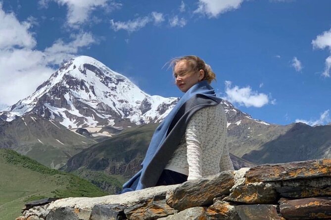 Day tour to mountains Jinvali lake, Ananuri, Kazbegi, Arch friendship - Key takeaways before you go