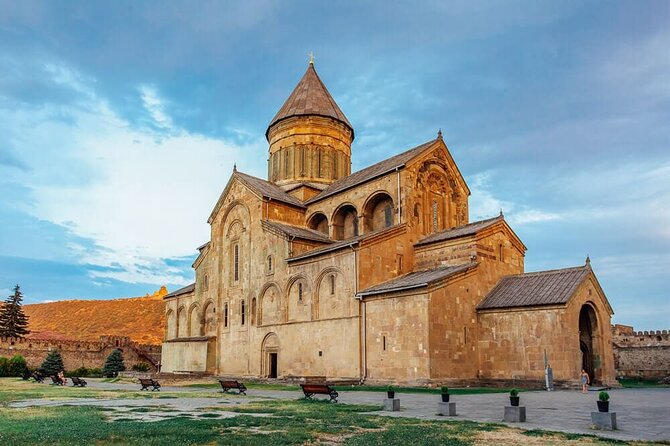 Discover Georgia: A 4-Day Private tour from Tbilisi - Price and logistics: what $369 per person buys (and where you might pay extra)