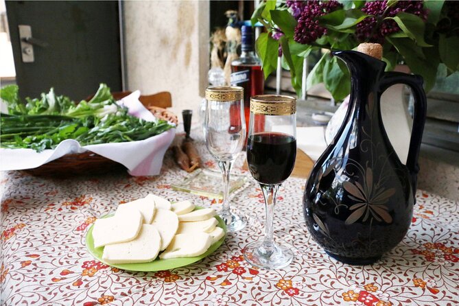 Enjoy a Traditional Georgian Cooking Class and Meal with a Local in Tbilisi - Practical notes: timing, menu changes, and the small details that matter