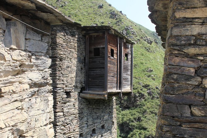 Five days tour to Khevsureti (Abudelauri lakes) & Kazbegi with hikes. - Day 3: Long drive to Kazbegi, Ananuri Fortress, then a real rest-in-the-right-place day