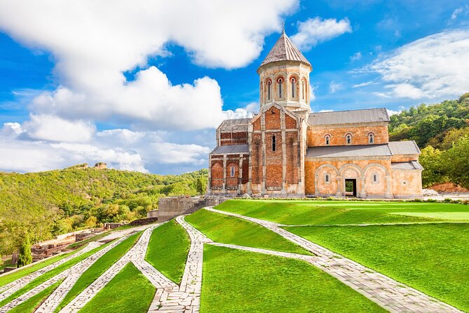 From Tbilisi: 4-day Tour in Georgia with Airport Transfers - The Georgia highlights you can hit in just 4 days
