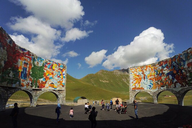 From Tbilisi: Kazbegi, Gudauri & Ananuri Day Trip - Pasanauri: a long-ish stop where you can eat, browse, and refuel