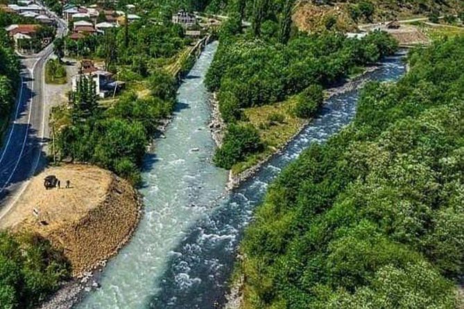 Full-Day Kazbegi Private Tour from Tbilisi - Gudauri: Monument of Friendship, big 360 views, and optional paragliding