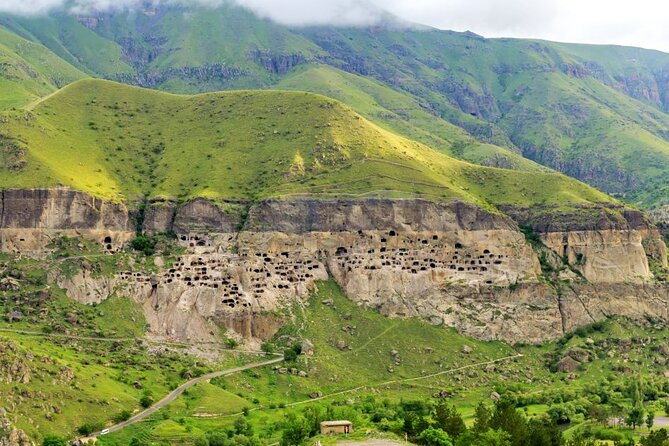 Full Day Private Tour in Vardzia, Rabati and Borjomi with Guide - Guide quality matters more than you think