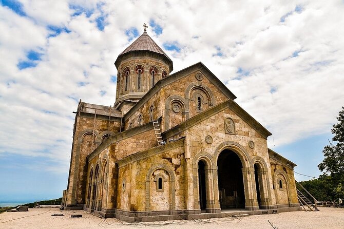Full Day Tour in Sighnaghi Bodbe Tsinandali from Tbilisi - Price and logistics: does $89 feel worth it?