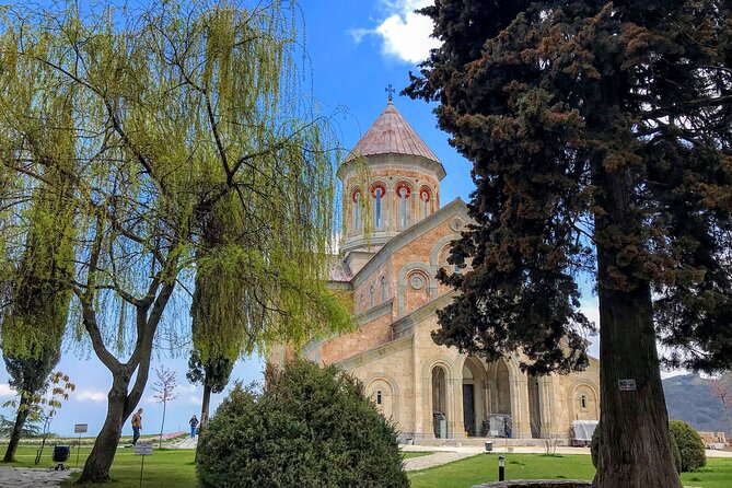 Grand tour to Kakheti for wine lovers: Telavi-Kvareli-Sighnaghi - Telavi and Batonis-Tsikhe Fortress: Where the Day Turns More Historic