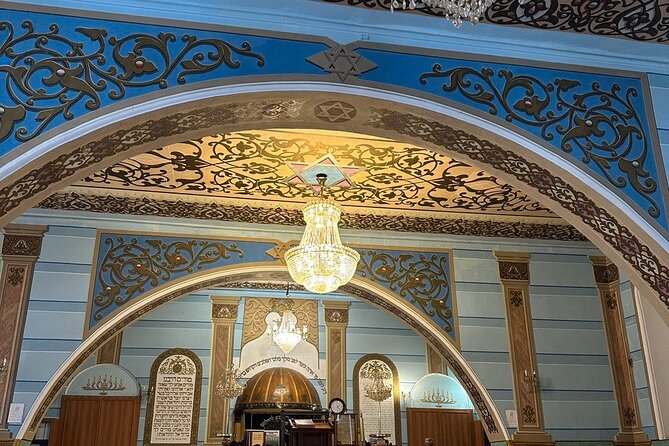 Jewish Heritage Walking Tour with Kosher Wine Tasting - Stop 1: David Baazov Museum and the “why it matters” part