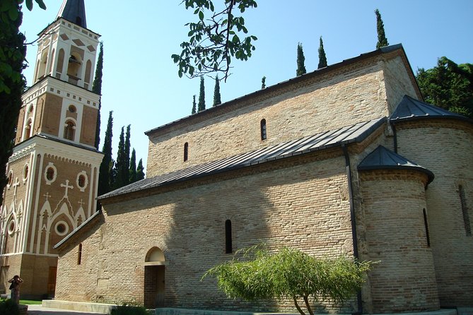 Kakheti: Signagi, Bodbe Monastery, Telavi, Wine Tour. Private tour - Gombori Pass at 1620 Meters: Tea, Coffee, and Mountain-Air Reset