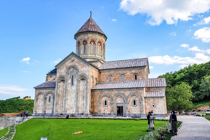 Kakheti Wine Tour for beginners - 3 wineries - Bodbe Monastery of St. Nino for a Calm Break Between Tastings