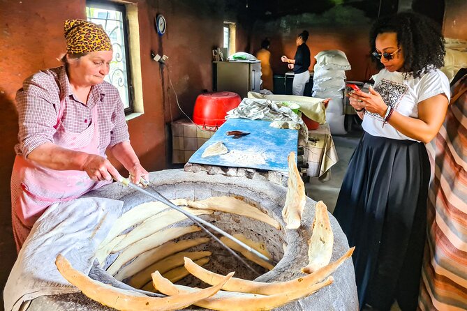 Kakheti Wine Tour for beginners - 3 wineries - Badiauri Bread and Cheese: The Food Stop That Actually Teaches