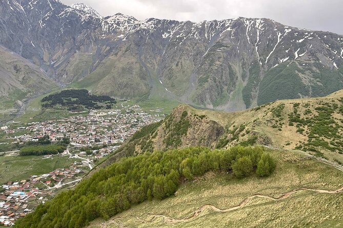 Kazbegi.All inclusive tour in Caucasus mountains - Ananuri’s fortified castle ensemble: where history shows up in stone