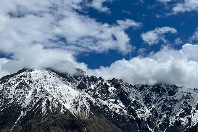 Kazbegi-Ananuri-Gudauri: Epic Views & History (Group) - Day 2: Gergeti Trinity Church and the Dariali Gateway