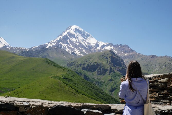 Kazbegi and Khinkali - the ultimate mountain experience tour - Gudauri Free Time: Ski, Paragliding, or a Cozy Restaurant