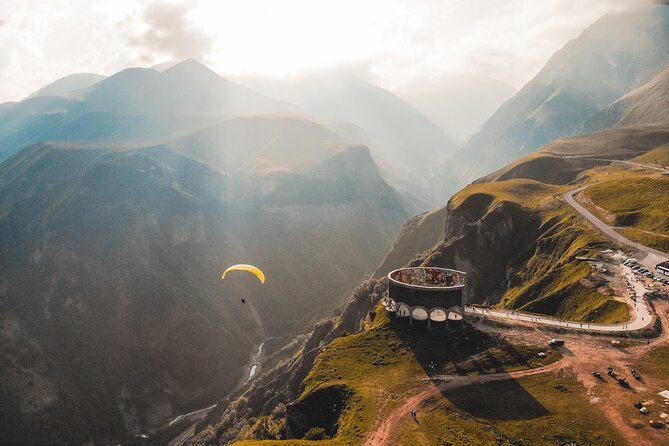 Kazbegi and Khinkali - the ultimate mountain experience tour - Khinkali Tasting: Vegetarian and Meat Options, Plus Drinks