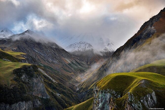 Kazbegi Gudauri Ananuri: Full Day Group Tour - Key Highlights You’ll Notice Right Away