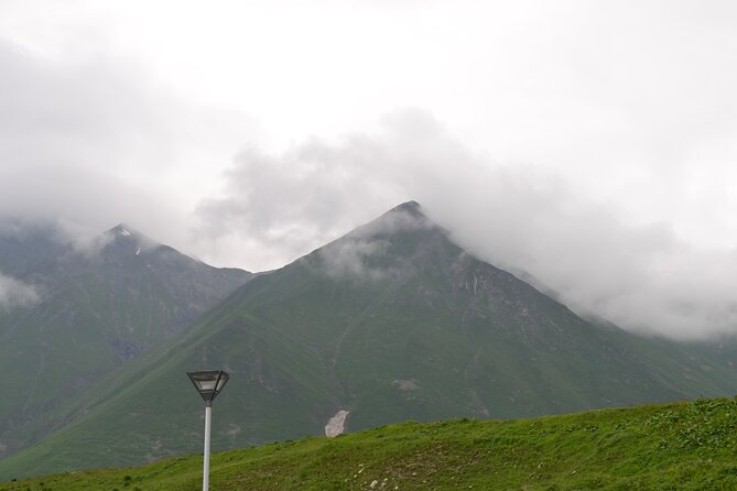 KAZBEGI GUDAURI ANANURI One day group tour From Tbilisi! - Black Aragvi and White Aragvi: the river surprise