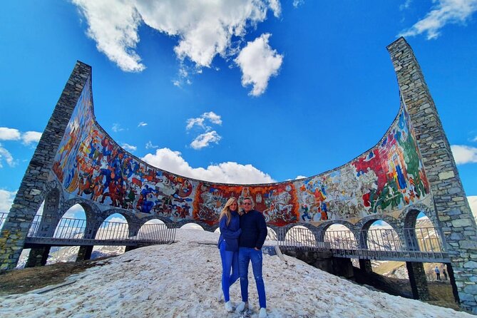 Kazbegi • Gudauri - private day trip to Mountains - Gergeti Trinity Church: The Kazbegi Photo Moment (2,170 m)
