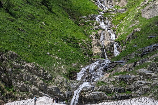 Kazbegi & Gudauri Private Full-Day Tour From Tbilisi - Private Day, Real Flexibility: Transport, Timing, and Mountain Practicalities