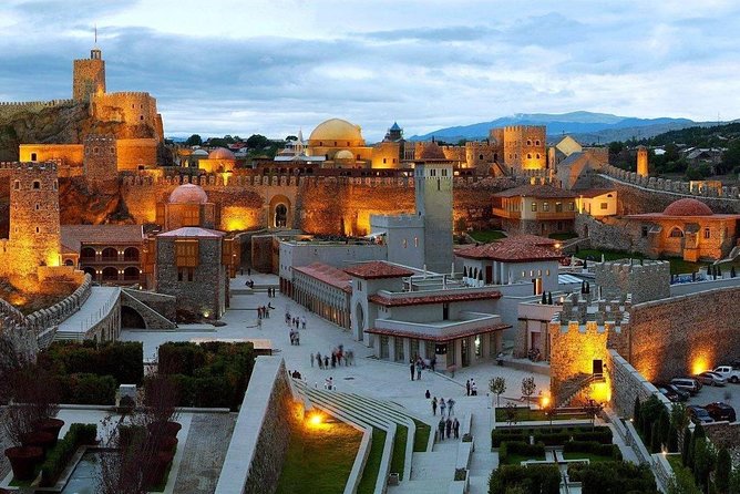LEGENDARY PLACES OF GEORGIA: VARDZIA, BORJOMI, RABAT.( Group Tour) - Managing the 14-hour day: comfort, pacing, and food timing