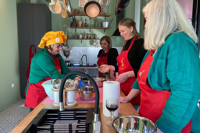 Nana's Kitchen - traditional Georgian cooking class at real Georgian family home - The 3-hour flow: wine, Supra chat, then your five-dish cooking session
