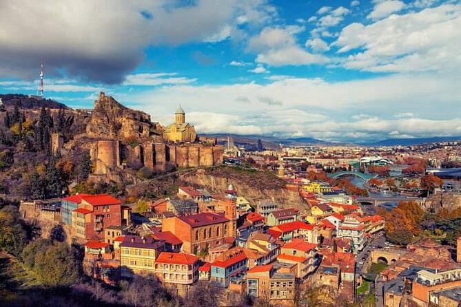 Old Tbilisi Tour: Private Walking Tour With Wine Tasting - Meeting at Metekhi and Getting Oriented Fast