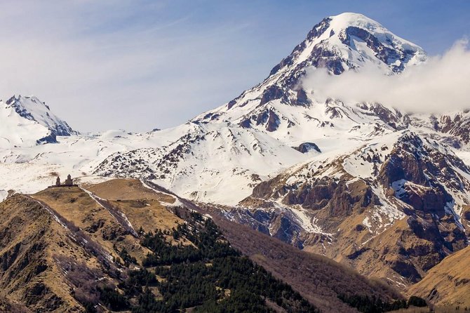 One day trip to highest mountains Kazbegi from Tbilisi - Getting picked up in Tbilisi and making the day feel easy
