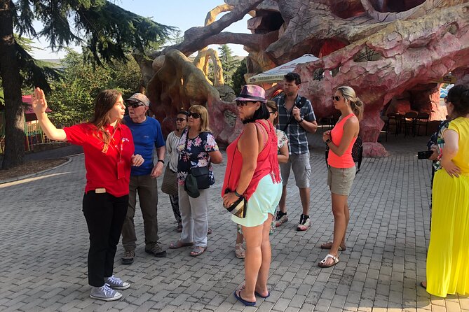 Panoramic city tour Tbilisi - Meeting at 44 Kote Afkhazi St and the small-group advantage
