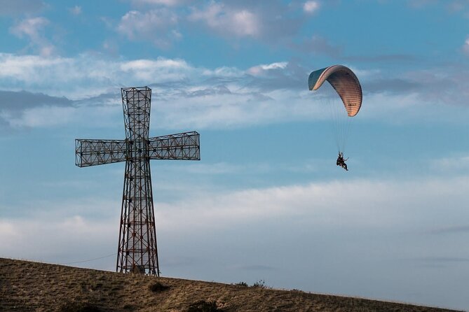 Paragliding tandem flights in Georgia - Why Gudauri is a great place for your first tandem flight