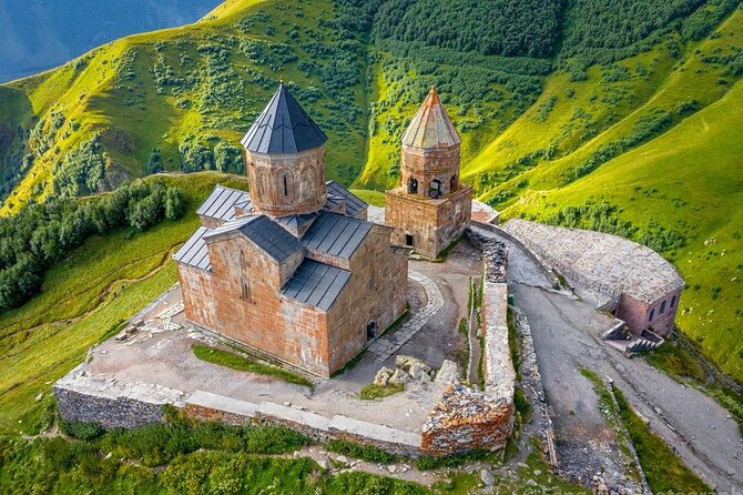 Private day Tour from Tbilisi to Kazbegi and Gudauri - Jinvali Reservoir and Kvemo Mleta: Quick Stops, Real Payoff