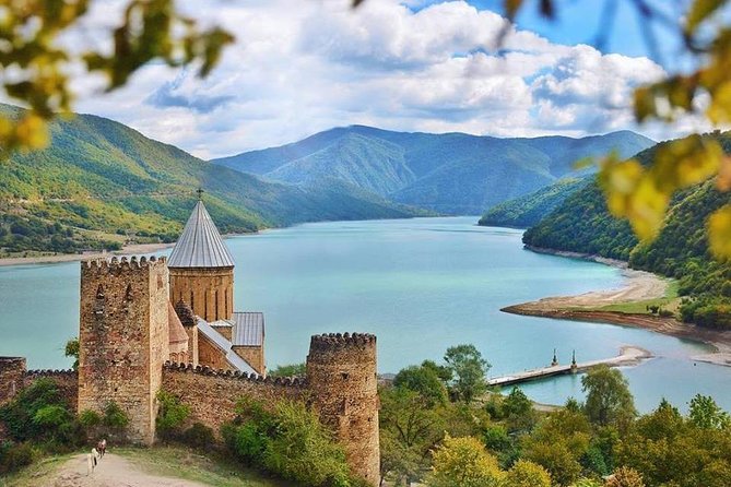 Private day tour in Kazbegi (Stepantsminda) - Quick highlights for your Kazbegi (Stepantsminda) day