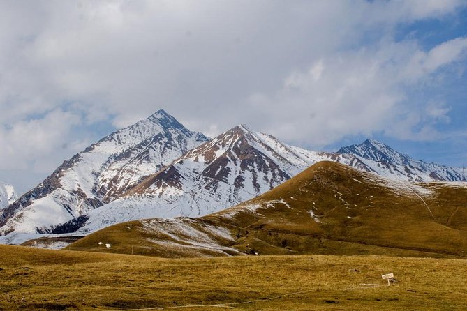 PRIVATE Day-Trip to Kazbegi (The most popular tour in Georgia) - Stop 2: Ananuri Fortified Castle Ensemble (XVII–XVIII centuries)
