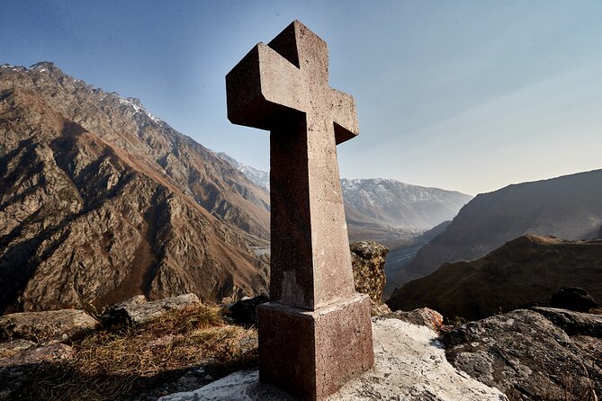Private day trip to the Caucasus mountains and the Russian border - Stop 3: Russian Georgian Friendship Monument on the Cross Pass