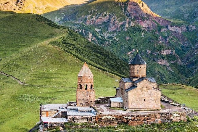️Private Full-Day Tour to Mtskheta and Kazbegi(stepantsminda) from Tbilisi - Stop 5: Panorama Gudauri viewpoint above the ski resort scene