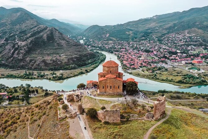 Private Trip to Tbilisi and Mtskheta - Cultural Capitals - How the private setup saves time in Tbilisi