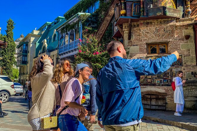 Private Walking Tbilisi City Tour - Hotel pickup and the “first hour” vibe in Tbilisi
