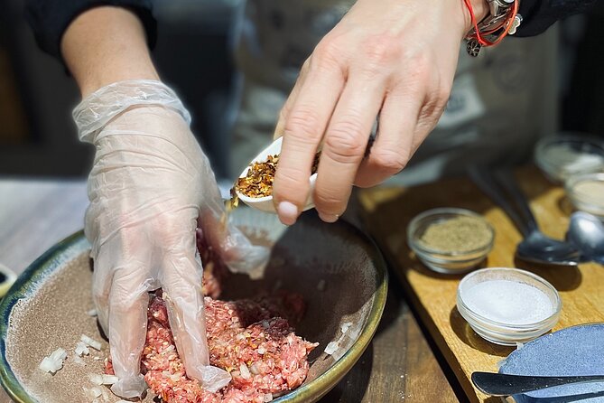Small-Group Khinkali and Khachapuri Cooking Class in Tbilisi - Key highlights you should care about